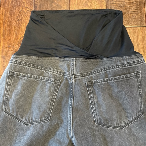 Over Belly Boyfriend Maternity Jeans - Isabel Maternity by Ingrid & Isabel Black - Picture 4 of 5